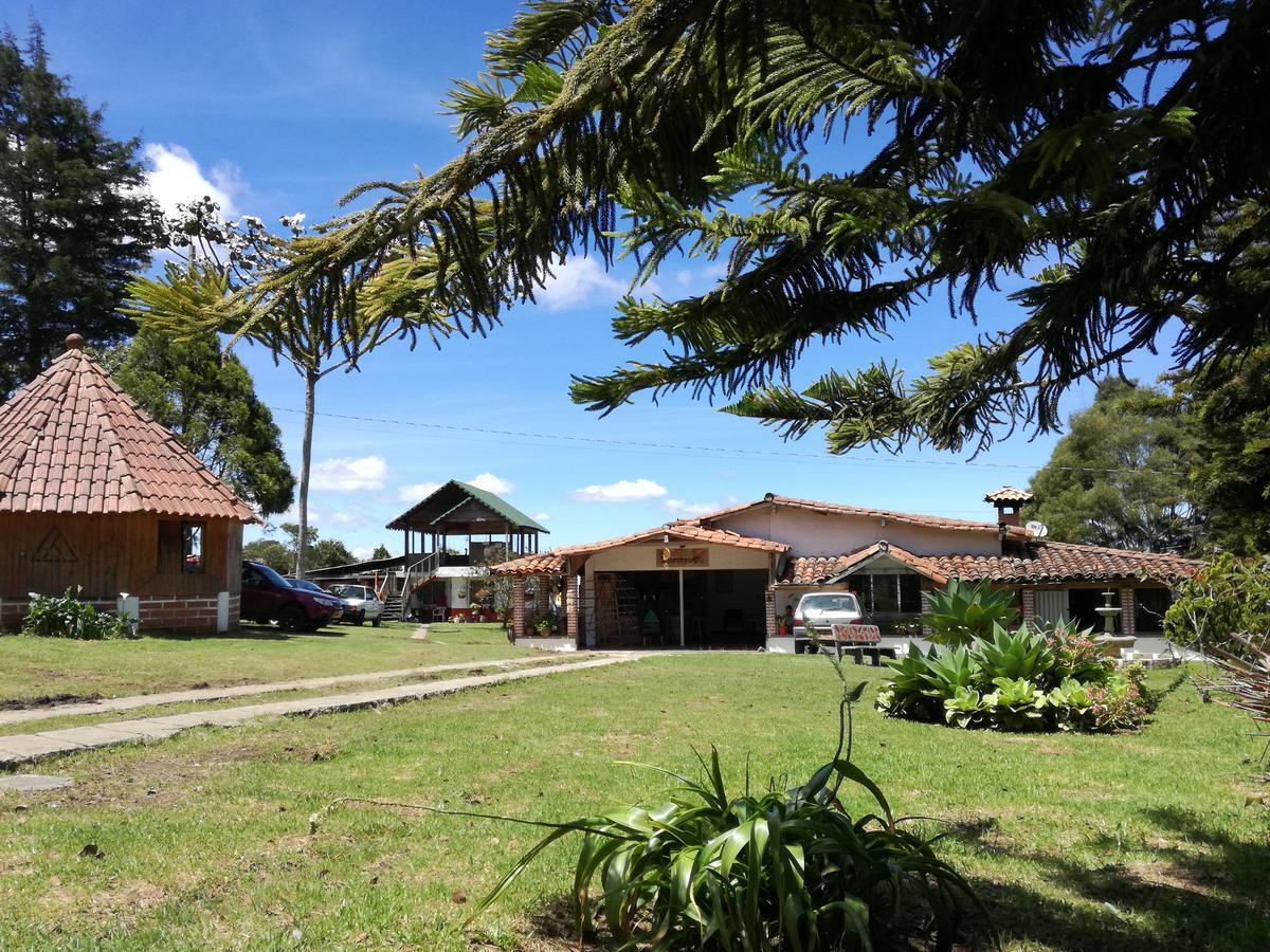 Al Bosque Hostel & Glamping Санта-Элена Экстерьер фото